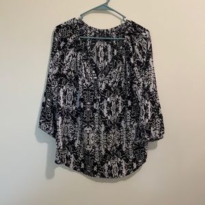 Apt 9 pull over blouse